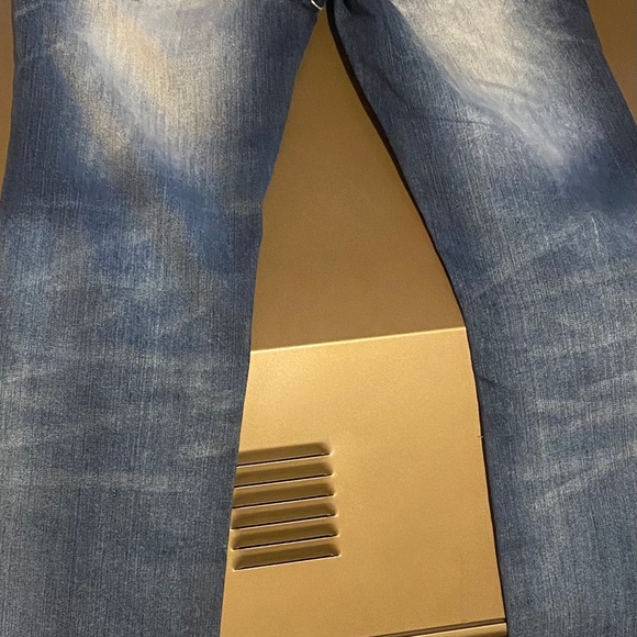 Jeans - Picture 5 of 5